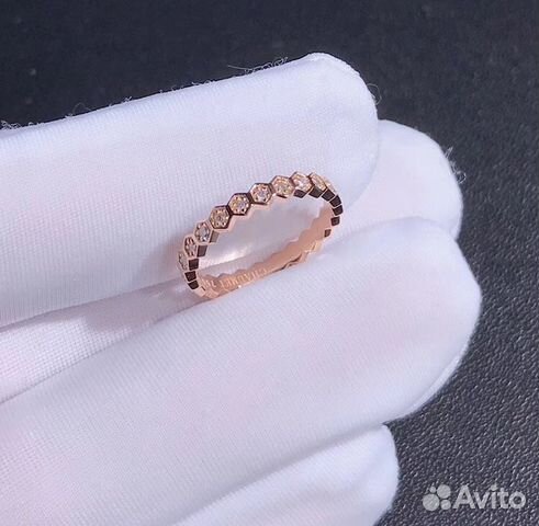 Золотое кольцо с бриллиантами