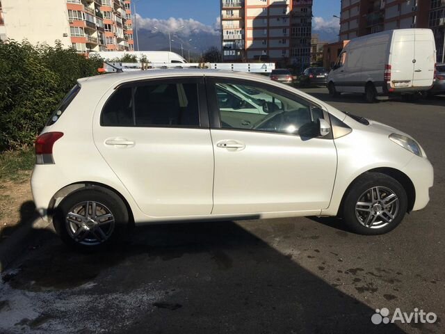 Toyota Vitz 1.3 CVT, 2009, 120 000 км