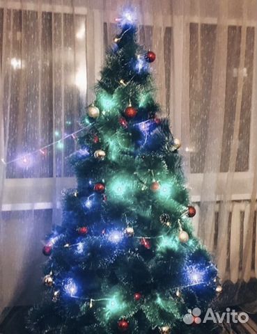 Ёлка искуственная