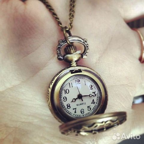 Часы подвеска бижутерия Часы подвеска бижутерия