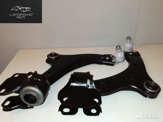 Рычаг передний нижний Land Rover Freelander 2