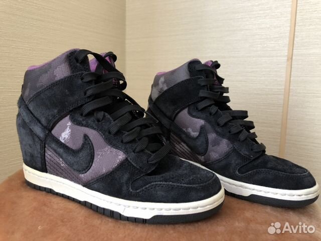 Кроссовки Nike женские Кроссовки Nike женские