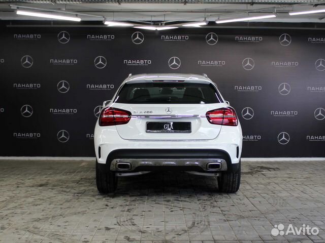 Mercedes-Benz GLA-класс 1.6 AMT, 2019