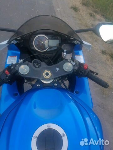 Suzuki GSX-R 600 Сузуки GSX R 600 L 12