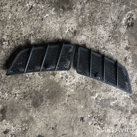 Решётка капота с омывателем ML164 GL W164 Mercedes