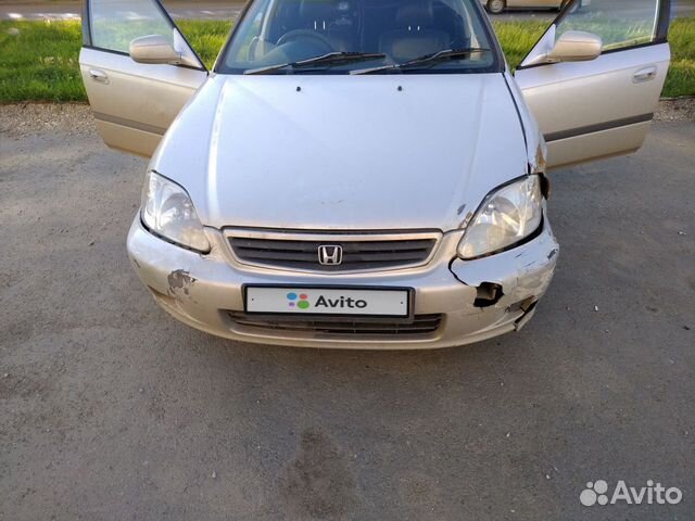 Honda Civic 1.5 AT, 2000, битый, 272 500 км