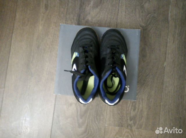 Кроссовки футбольные Demix 31 размера + щитки Nike