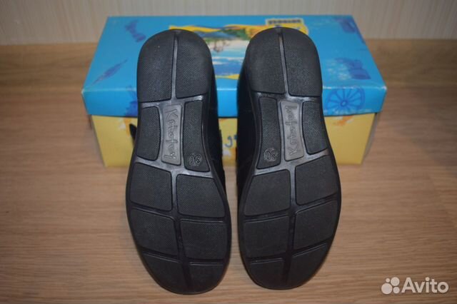 Новые кожаные туфли 