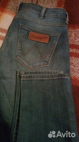 Джинсы женские Wrangler Джинсы женские Wrangler