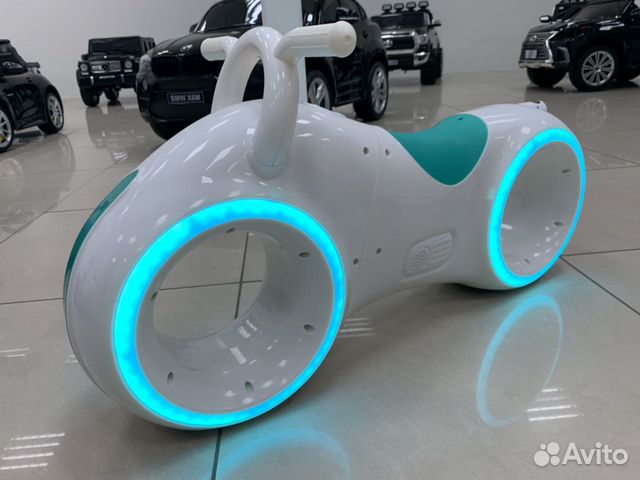 Беговел Star one scooter