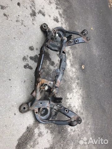 Volvo XC90 подрамник задний