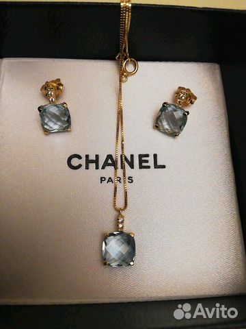 Золотой комплект с топазами Золотой комплект с топазами