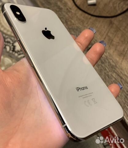 Смартфон Apple iPhone X 256GB серебристый /mqag2RU Смартфон Apple iPhone X 256GB серебристый /mqag2RU
