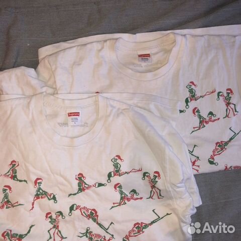 supreme christmas tee 2017