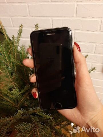 Телефон iPhone 6s Телефон iPhone 6s