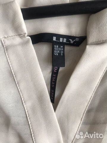 Платье Lily р.S в отличном состоянии Платье Lily р.S в отличном состоянии