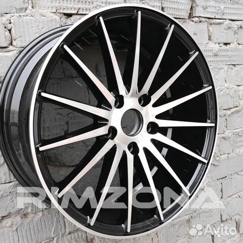 Новые стильные диски Vossen VFS2 R18 на Ниву, УАЗ
