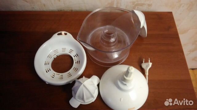 Соковыжималка Philips HR2744
