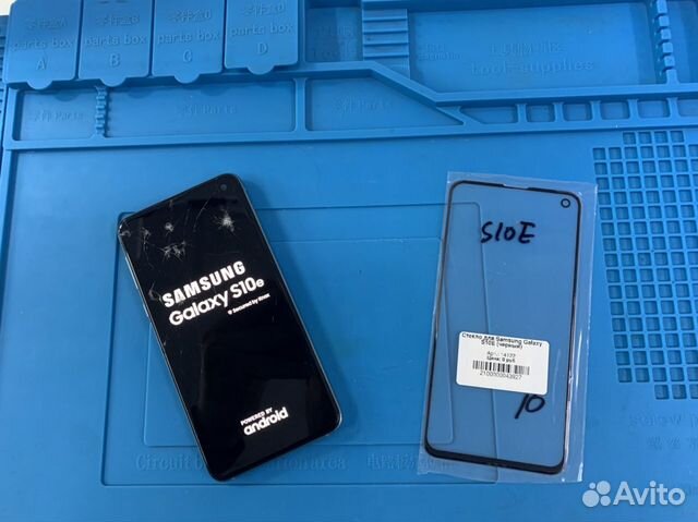 Замена разбитого стекла SAMSUNG S10e Замена разбитого стекла SAMSUNG S10e