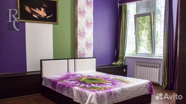 4-к квартира, 130 м², 1/10 эт.