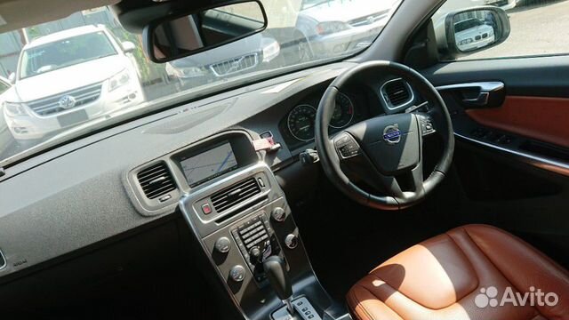 Volvo S60 1.6T 2011г в разбор