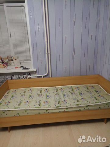 Кровать Кровать