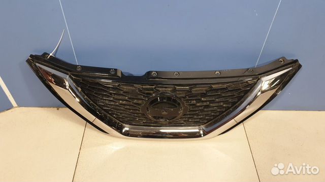 Решетка радиатора Nissan Qashqai (J11E)