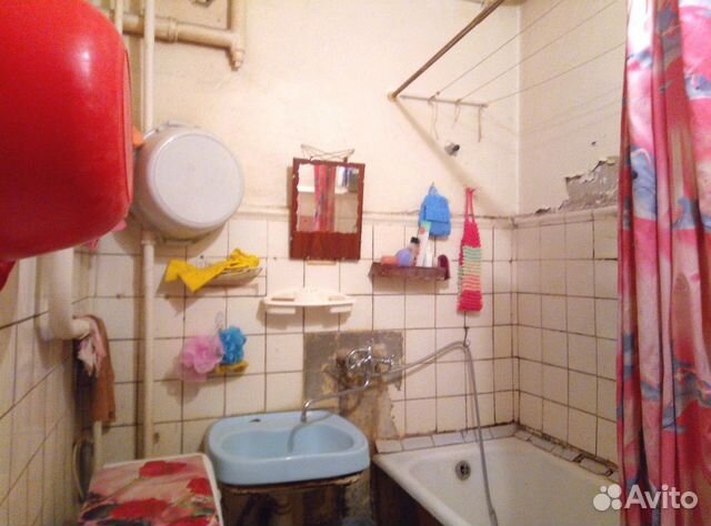 Комната 15 м² в 4-к, 1/5 эт.