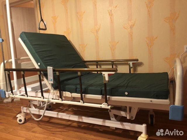Кровать медицинская с электроприводом Кровать медицинская с электроприводом