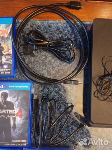 Sony Playstation 4 slim 500 gb + второй геймпад Sony Playstation 4 slim 500 gb + второй геймпад