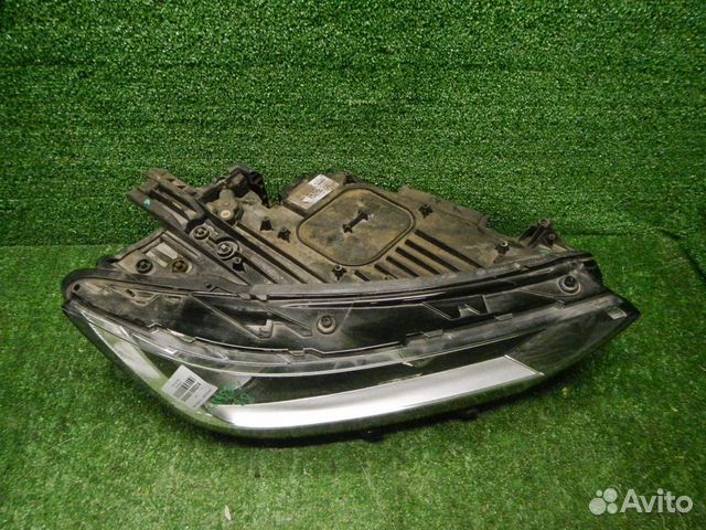 Фара правая VW Passat B8 (15-н.в) LED 3G1941036L