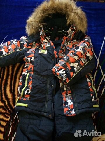 Костюм