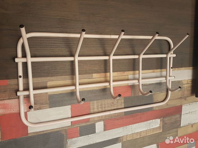 Вешалка на стену