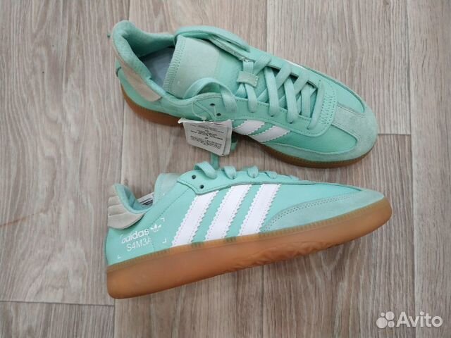 Adidas samba boost
