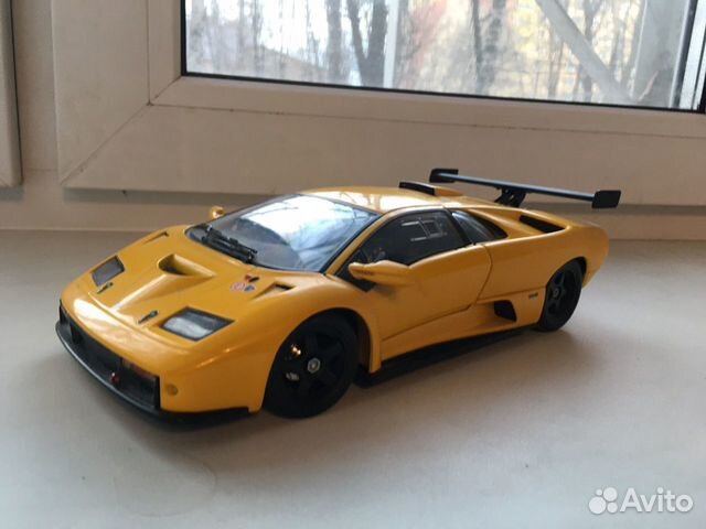 Коллекция моделей 1:18 Hot Wheels, AutoArt, Bburag