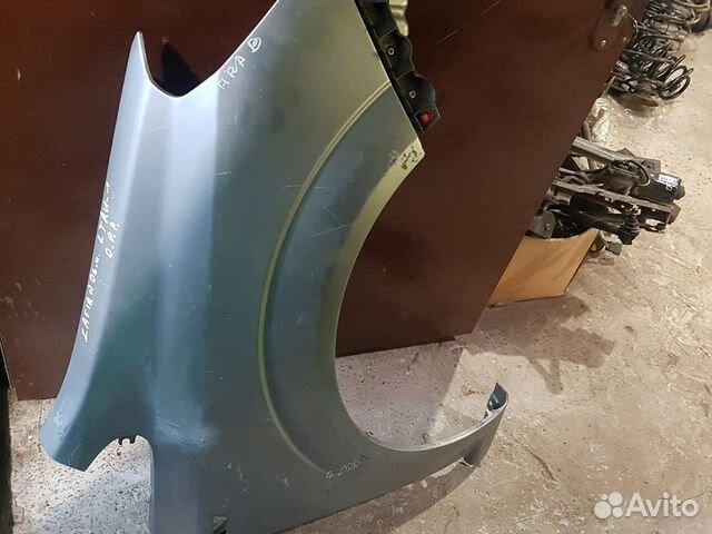 Опель зафира в крыло правое