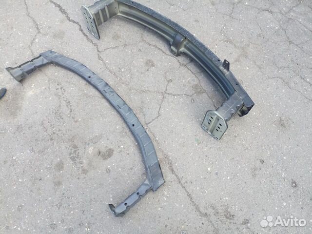 Усилители бампера Suzuki SX4 комплект