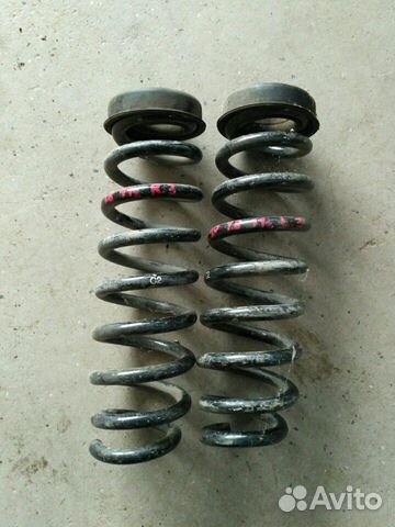 Пружины задние BMW E90 2011г