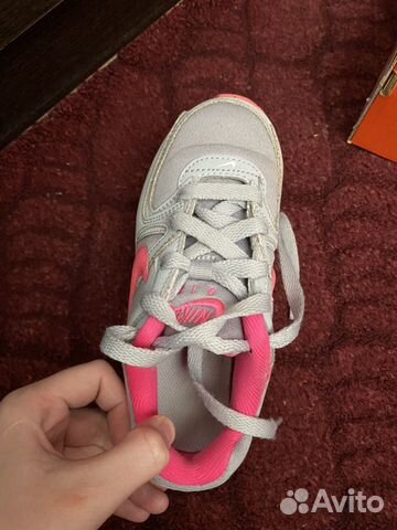 Продаю кроссовки Nike Продаю кроссовки Nike