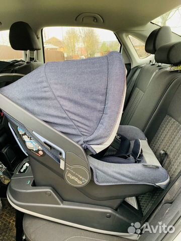 Автокресло Peg Perego Isofix Автокресло Peg Perego Isofix