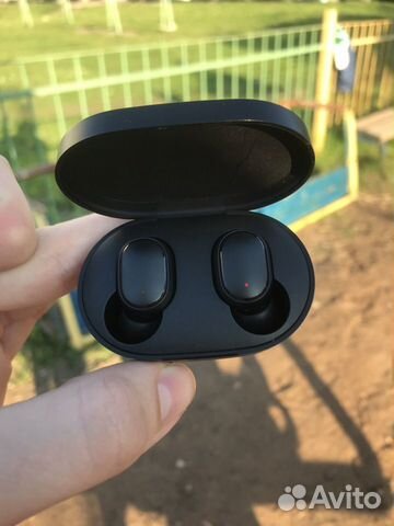 Беспроводные наушники Airdots Беспроводные наушники Airdots