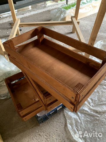 Деревянные ящики овощей и фруктов