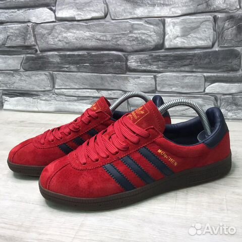 Кроссовки Adidas Кроссовки Adidas
