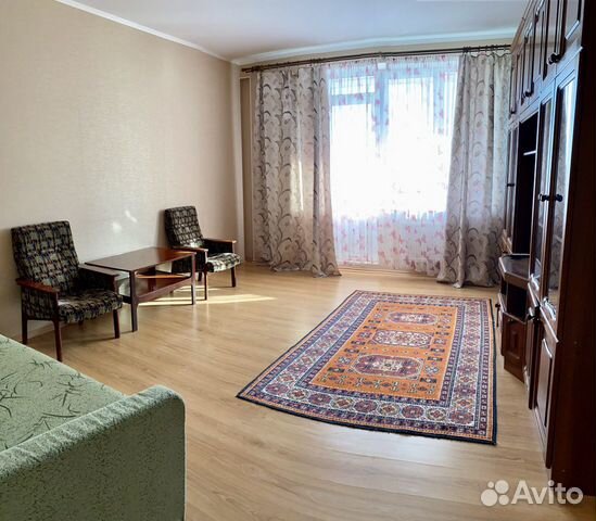 1-к квартира, 42 м², 10/15 эт. 1-к квартира, 42 м², 10/15 эт.