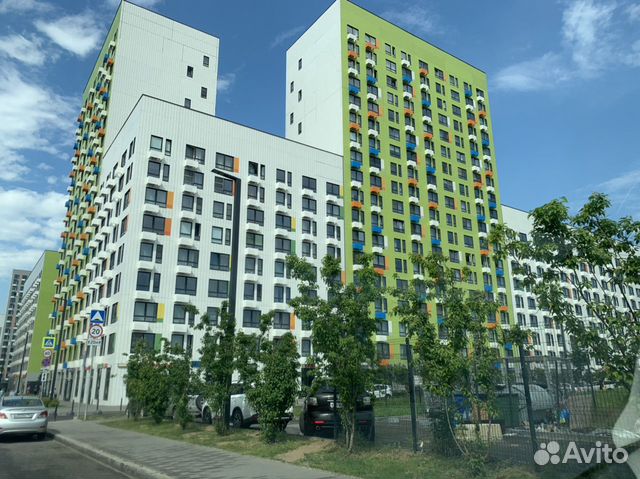 2-к квартира, 68.4 м², 1/17 эт.