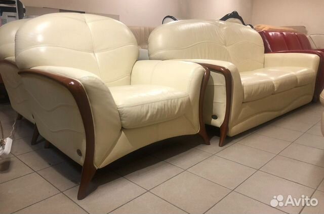 Итальянский кожаный диван с 2 креслами, Nieri