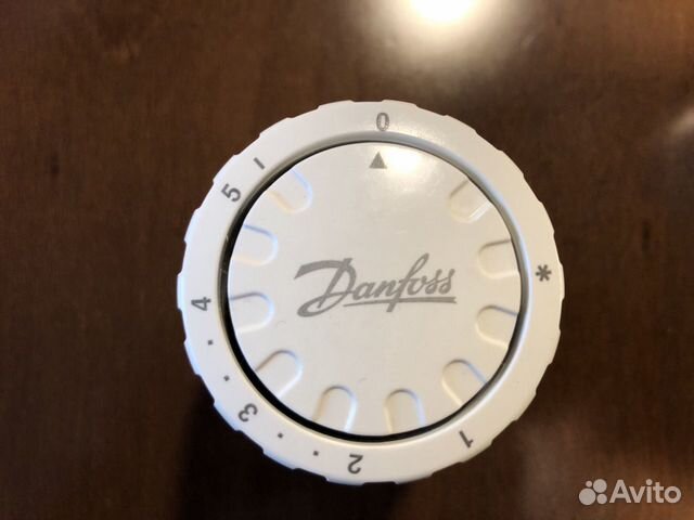 Термостатические головки Danfoss, 2 шт Термостатические головки Danfoss, 2 шт