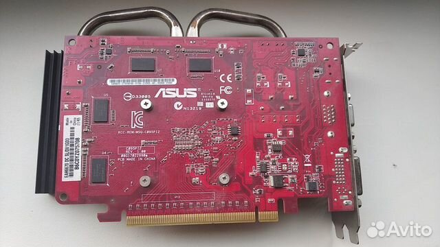 Видеокарта Asus Radeon HD 6670 1Gb Silent Видеокарта Asus Radeon HD 6670 1Gb Silent