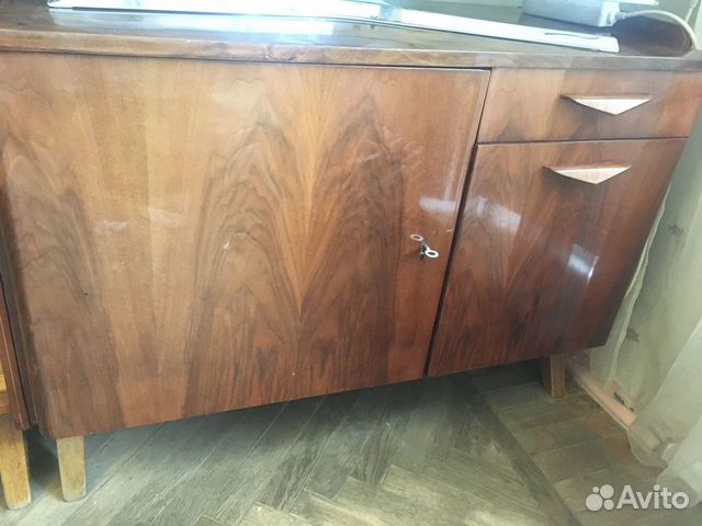 Тумба под телевизор