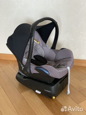 Автолюлька Maxi-Cosi CabrioFix с базой FamilyFix Автолюлька Maxi-Cosi CabrioFix с базой FamilyFix
